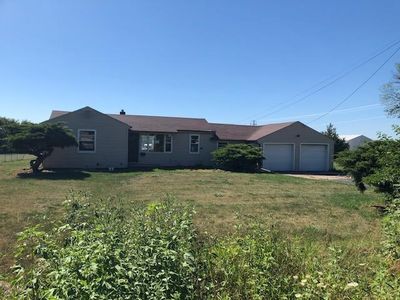 307 1st St, Garwin, IA, 50632