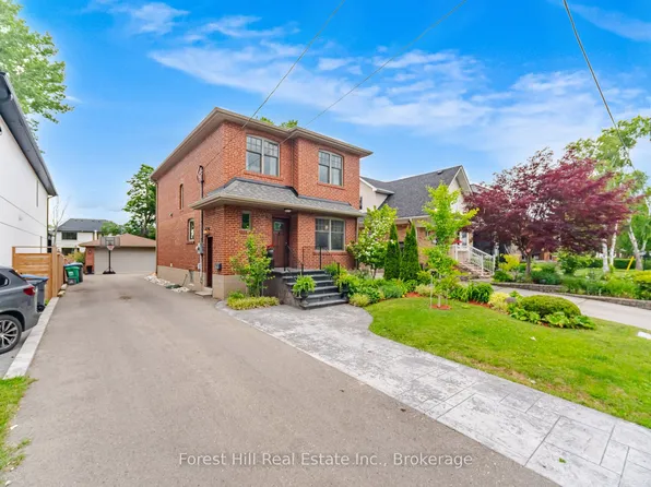39 Broadview Ave, Mississauga, ON L5H 2S8