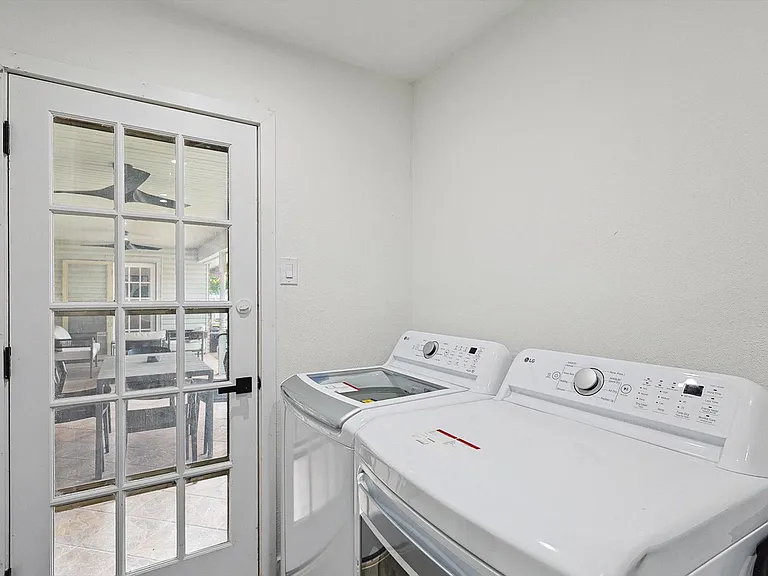 1208 Mayleaf Dr — Photo 27