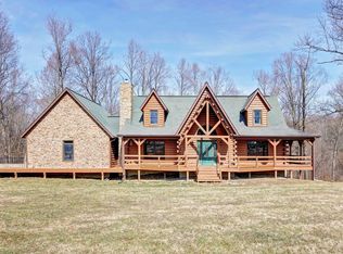 9321 E Oak Hill Dr, Bloomfield, IN 47424