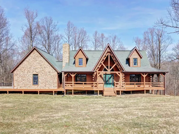 9321 E Oak Hill Dr, Bloomfield, IN 47424