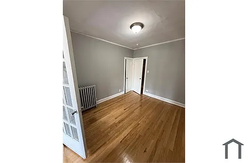 8240 S Vernon Ave Photo 1