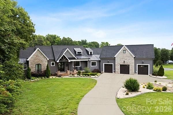 1st image of 5200 Shoreview Dr