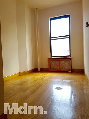 Rented by Mdrn Residential | media 20