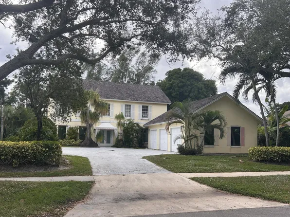 2901 Embassy Drive, West Palm Beach, FL 33401