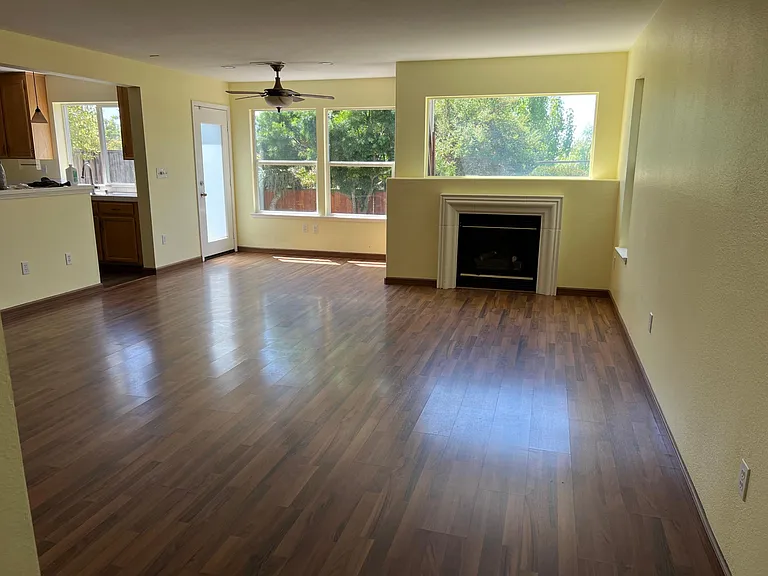 20119 Summercrest Dr — Photo 11