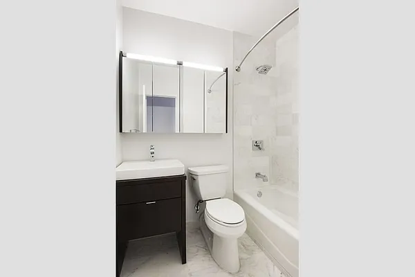 Sold by Stribling | media 9