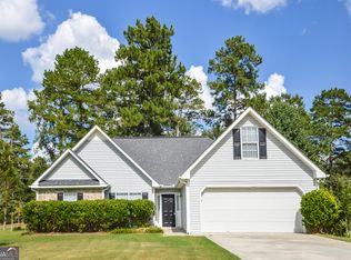 230 Woodland Ridge Cir, Covington, GA 30016