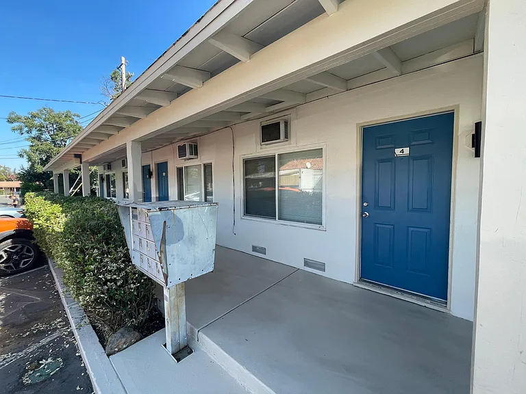 155 Panama Ave #3 — Photo 8