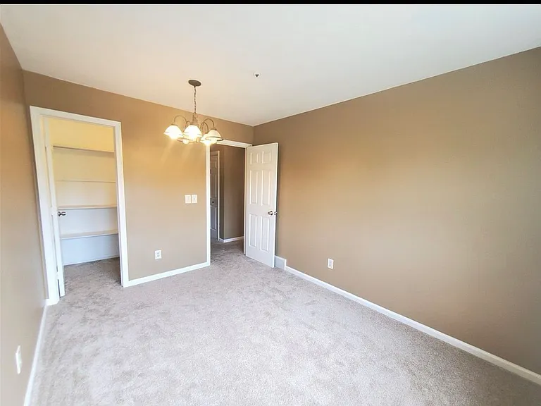 5809 Nobleton Cir — Photo 20