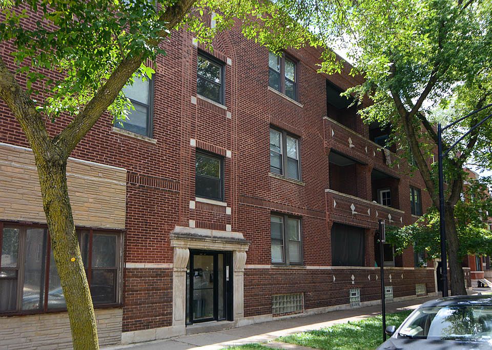 1st image of 953 N Hoyne Ave #4