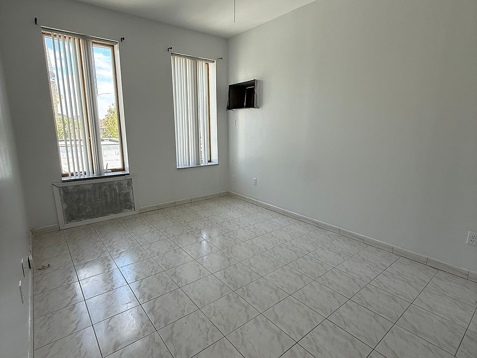 1st image of 1868 66th St Unit 2