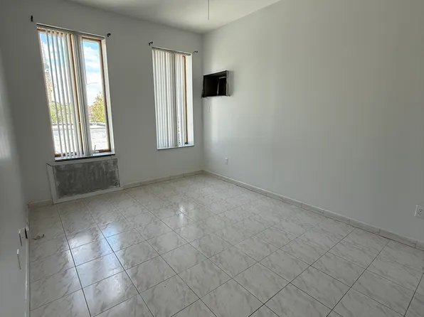 1868 66th St Unit 2, Brooklyn, NY 11204