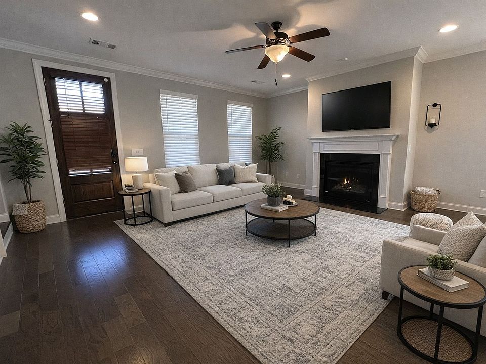 1st image of 325 Cornelius Way