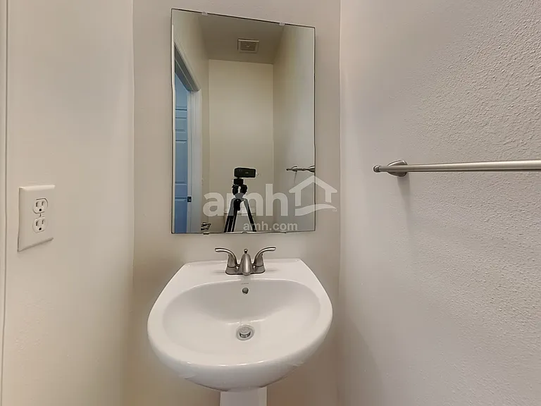 75050 Ravenwood Dr — Photo 9