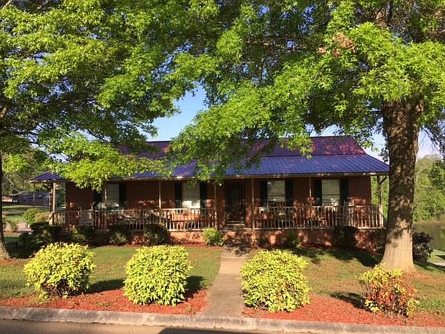 1st image of 2940 Scenic Lake Cir