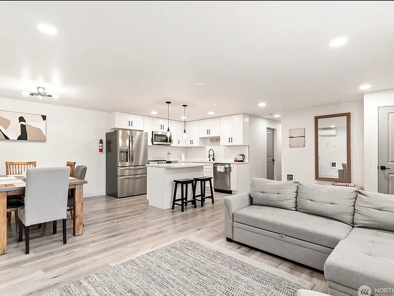 1516 Lafayette St S #B — Photo 14