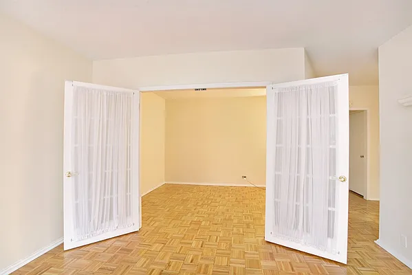 Sold by Corcoran | media 2