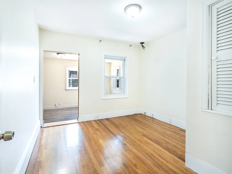 71 Princeton St #2 — Photo 9