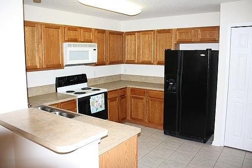 2nd image of 9505 Armelle Way Unit 10