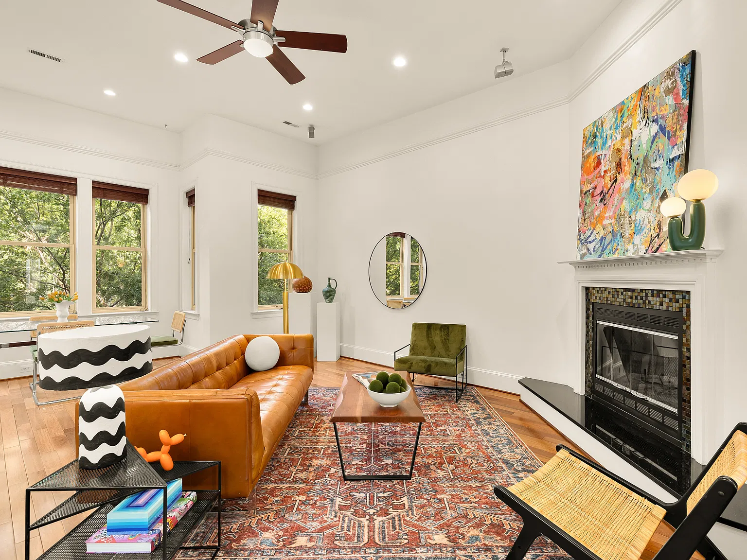 2 bed, 1430 sqft, $5,500 — Photo 3