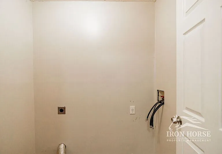 605 Baron Dr #B — Photo 14