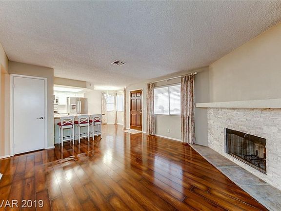 2nd image of 932 Boulder Mesa Dr Unit 102
