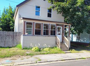 10 Rangeley Place, Rumford, ME 04276