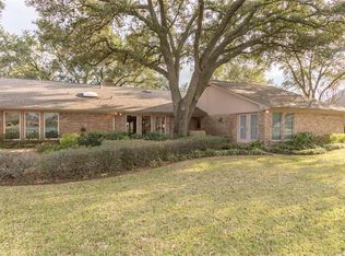 807 San Marino St, Sugar Land, TX 77478