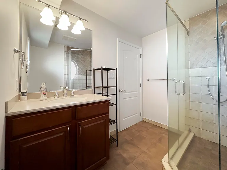 5219 Sea Spray Rd — Photo 36