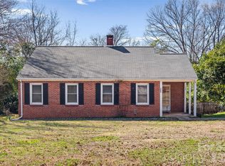 1654 Winthrop Ave, Lancaster, SC 29720