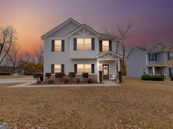 101 Poppy Ln, Byron, GA 31008