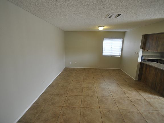 3rd image of 10340 W Calle De Plata
