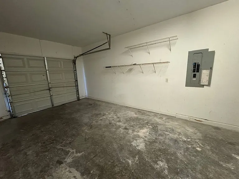 150 Raye Dr — Photo 23