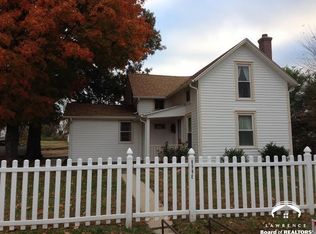 699 E 1732nd Rd, Baldwin City, KS 66006