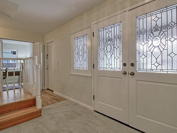 4th image of 1569 Benton St
