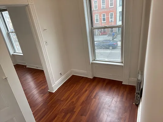 Rented by Douglas Elliman | media 7