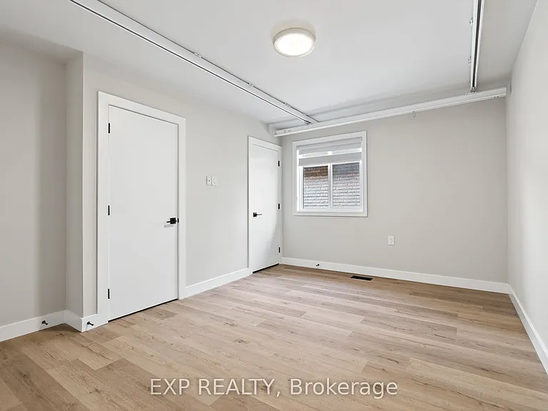263 Anne St N #1 — Photo 37