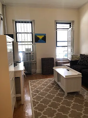 Rented by Urban Real Estate Property Group Inc | media 28