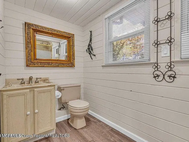541 Frank Applegate Rd — Photo 26