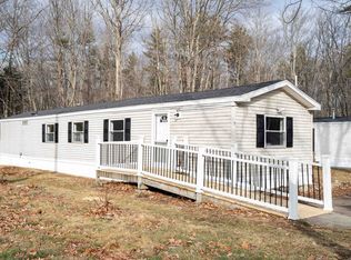 25 Royalcrest, Rochester, NH 03867