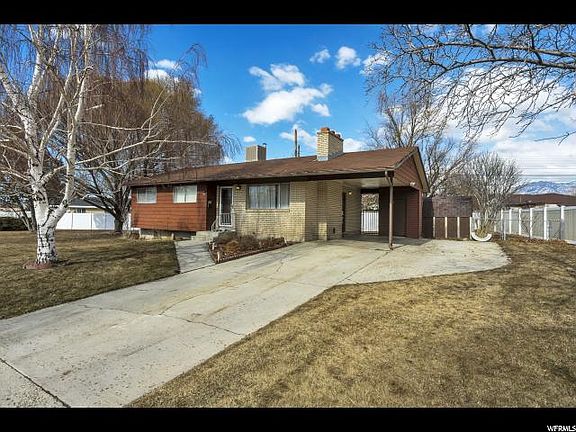 2nd image of 943 E Buddlea Dr