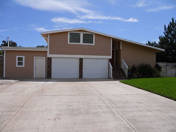2nd image of 4365 Coquina Dr