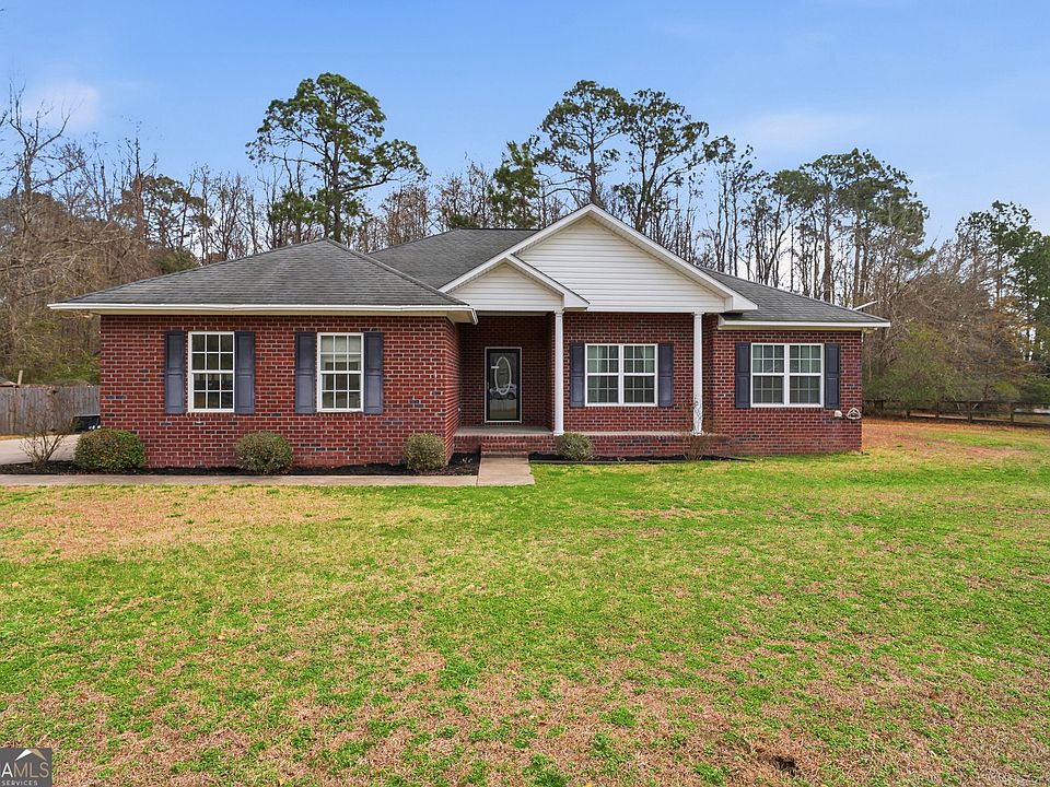 1st image of 66 Water Oak Ln NE