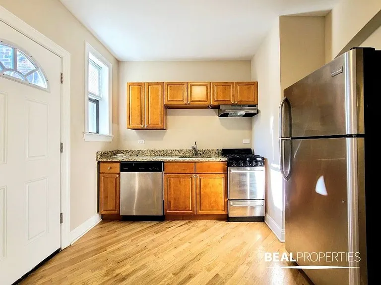 894 Green Bay Rd #14 — Photo 6