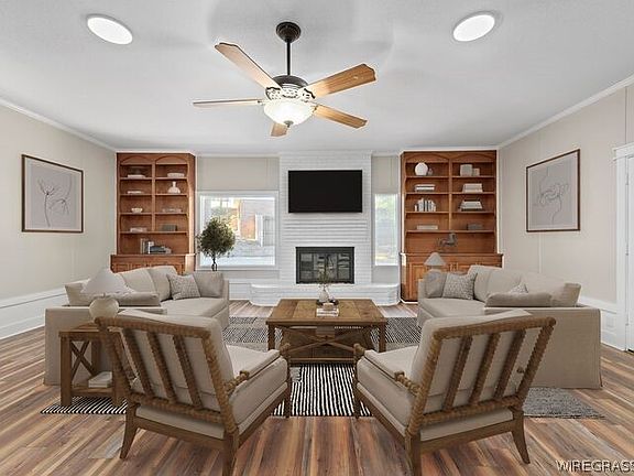 4th image of 105 Windcreek Ln