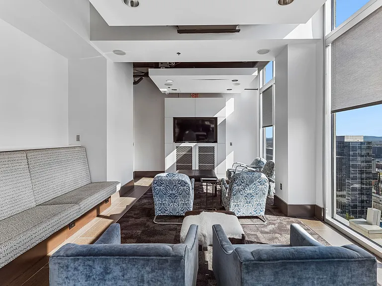 415 Church St #1103 — Photo 24