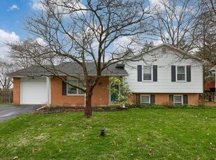2836 Southwick Dr, Lancaster, PA 17601