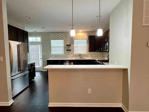 2nd image of 1604 Perla Dr