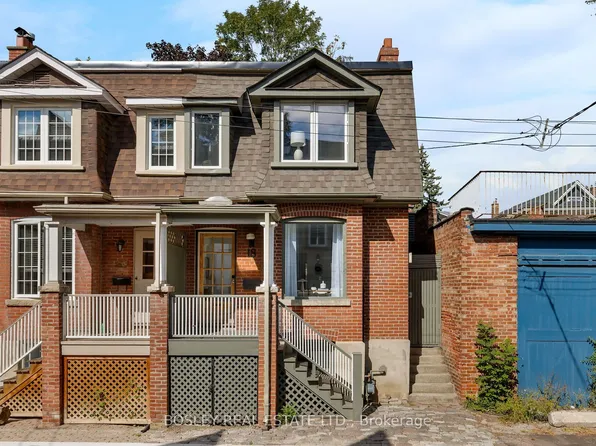 18 Virtue St, Toronto, ON M6R 1C2